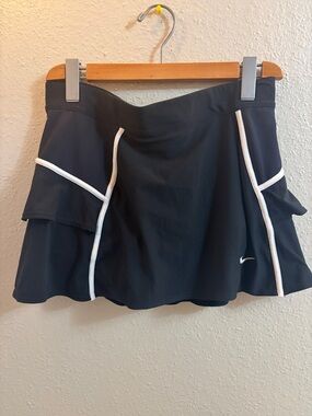 Nike Black Athletic Skort with White Piping